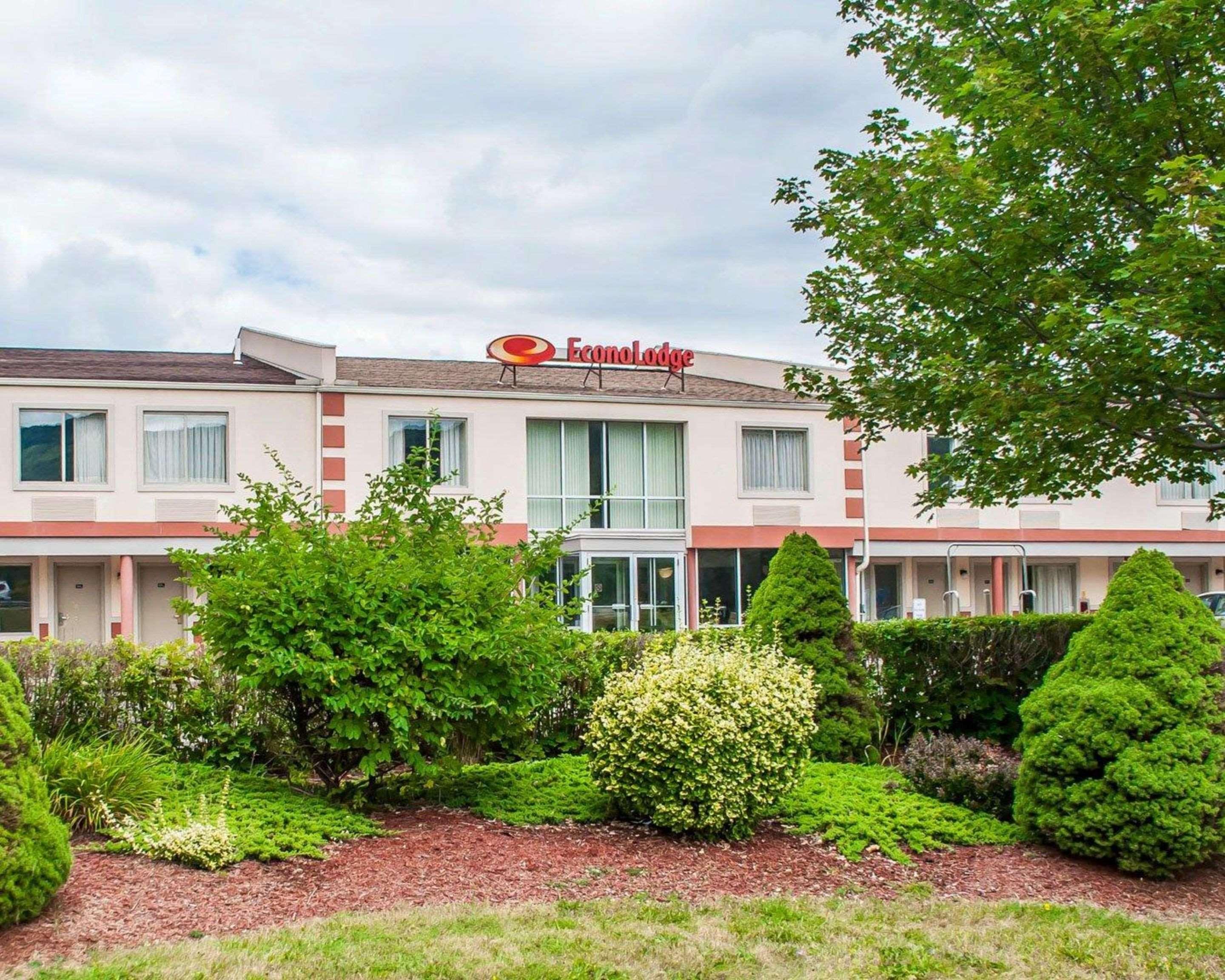 Econo Lodge Elmira-Corning Fisherville Zewnętrze zdjęcie