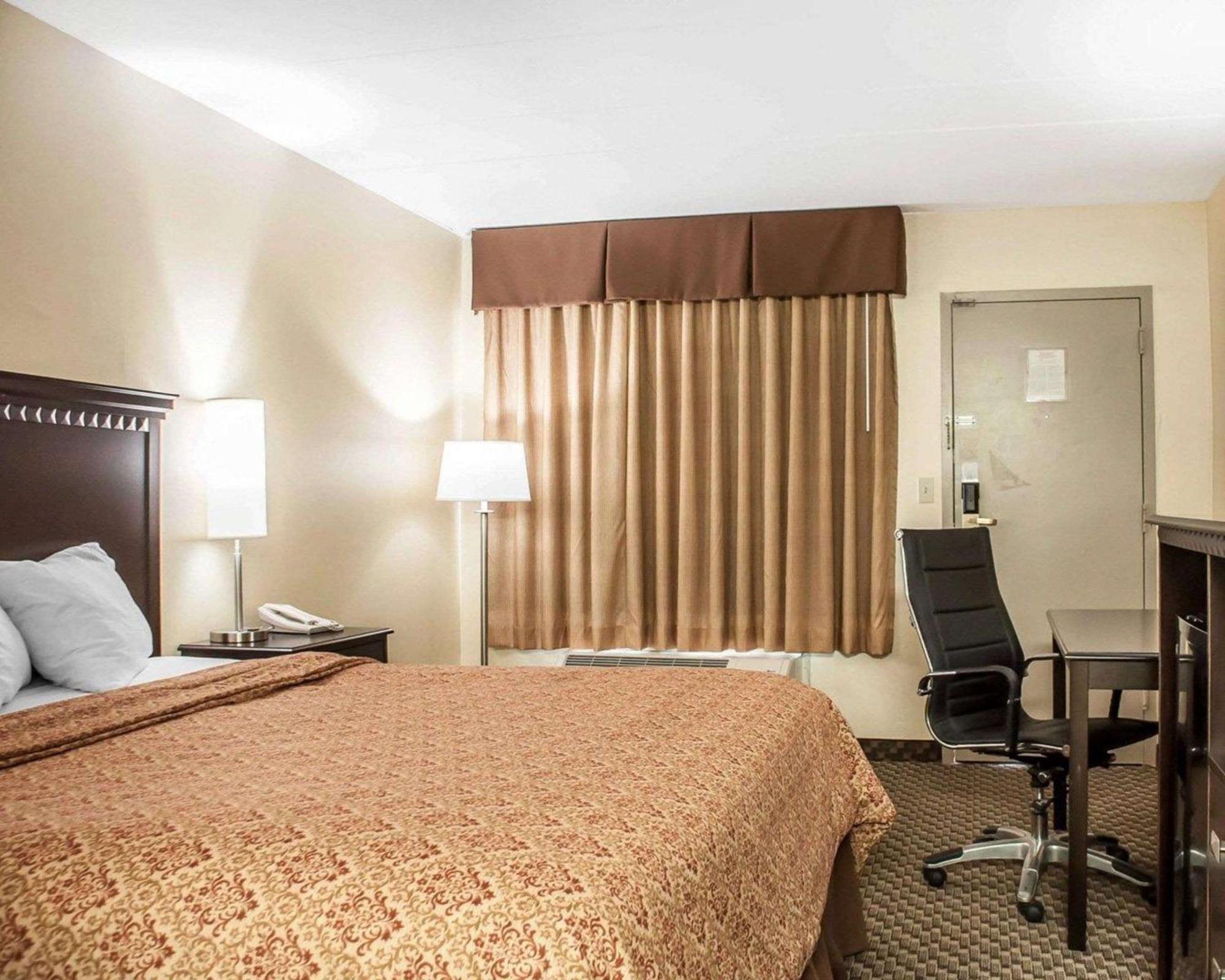 Econo Lodge Elmira-Corning Fisherville Zewnętrze zdjęcie