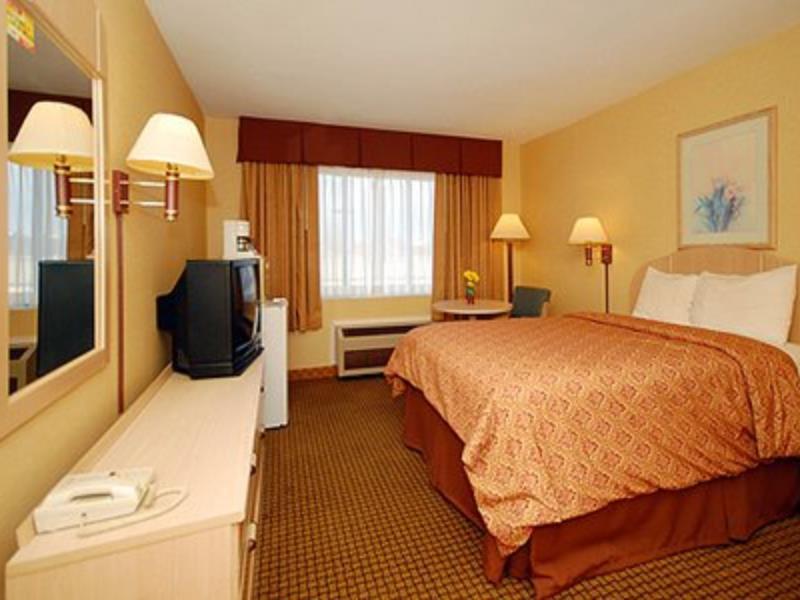Econo Lodge Elmira-Corning Fisherville Zewnętrze zdjęcie